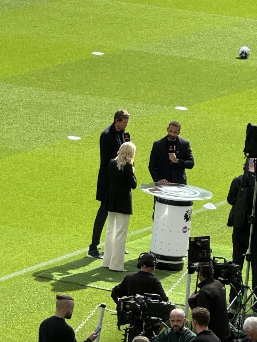 tneal321's tweet photo. @petercrouch decent…like being pitch side at the Camp Nou?? https://t.co/qeX9Bctx2F