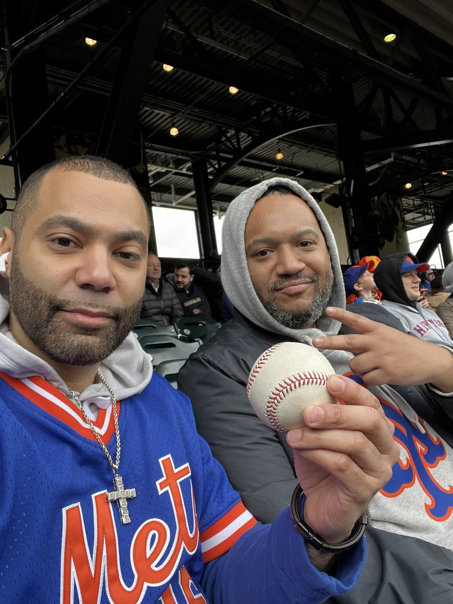 RubenGar06's tweet image. Guess who caught the #PeteAlonso HOME-RUN‼️‼️‼️
#LGM #MetsTwitter @Jfern26