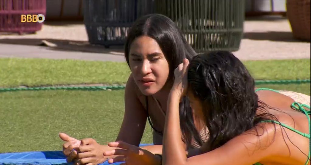 carlacomentaa's tweet photo. Isabelle pra Alane: "seria muito legal chegar no Top 3 com você, Alane”

Ela chutou o Matteus, muito rasteira kkkkkkkkkkkkkkkkkkkkkkkkkk #ForaIsabelle https://t.co/4SVj8bZDv7
