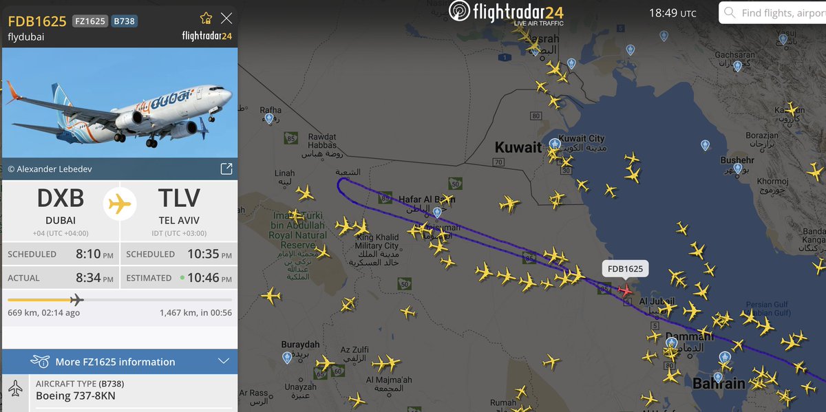 A FlyDubai (#FDB1625) plane from Dubai to Tel Aviv this evening is returning to Dubai.