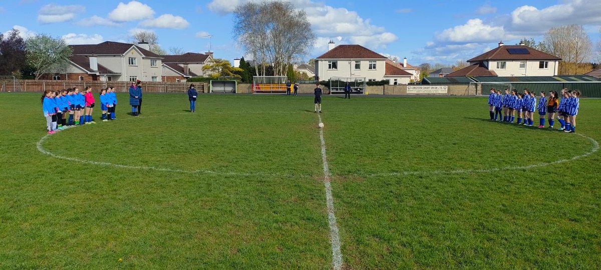 LongfordLeague's tweet photo. U12 Girls Pascal Quinn Cup - quarter final was an entertaining game between 2 young sides with UCL Harps Flames ๐ฅ coming out on top. Well done Ardagh Utd who battled hard right to the final whistle. Thank you match official Enda ๐๐ป
#futurestarlets #footballfriends #girlsfootball https://t.co/mxR5uzJoOy