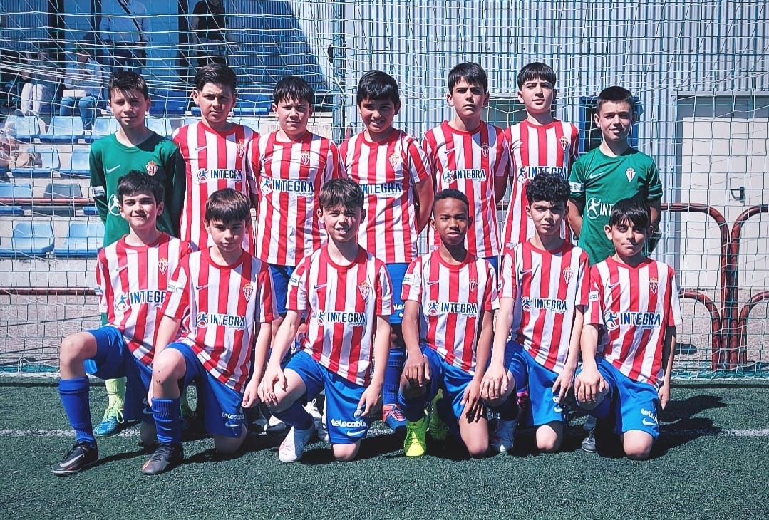 ⭕️ Resultados de hoy sábado 👇🏻

✅️ Alfaro 0 - 2 Juvenil Nacional
✅️ Primera Cadete 5 - 0 Pradejón
✅️ Villegas 2 - 7 Alevín 'A'
🟰 Alevín 'B' 3 - 3 Náxara 

👏 ¡A seguir, guajes! 💪

 #MareoEsFútbol #CanteraRSG