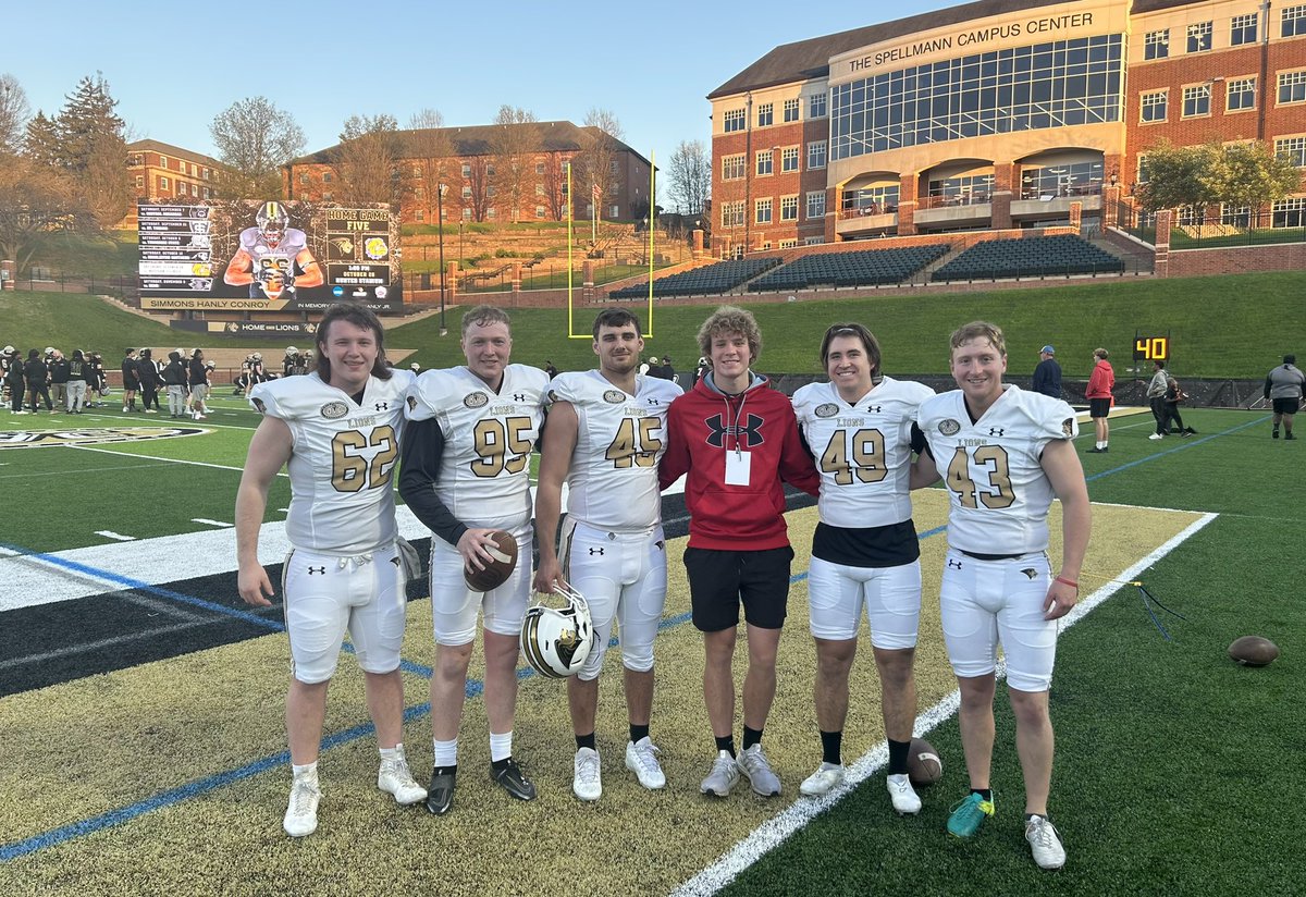 Had a great time at the @LindenwoodFB spring game. Thank you @Baldwin_CoachBB and @stugfb for having me out, I can’t wait to be back! @OFallonFootball @STLKickers @OTHSFBDC