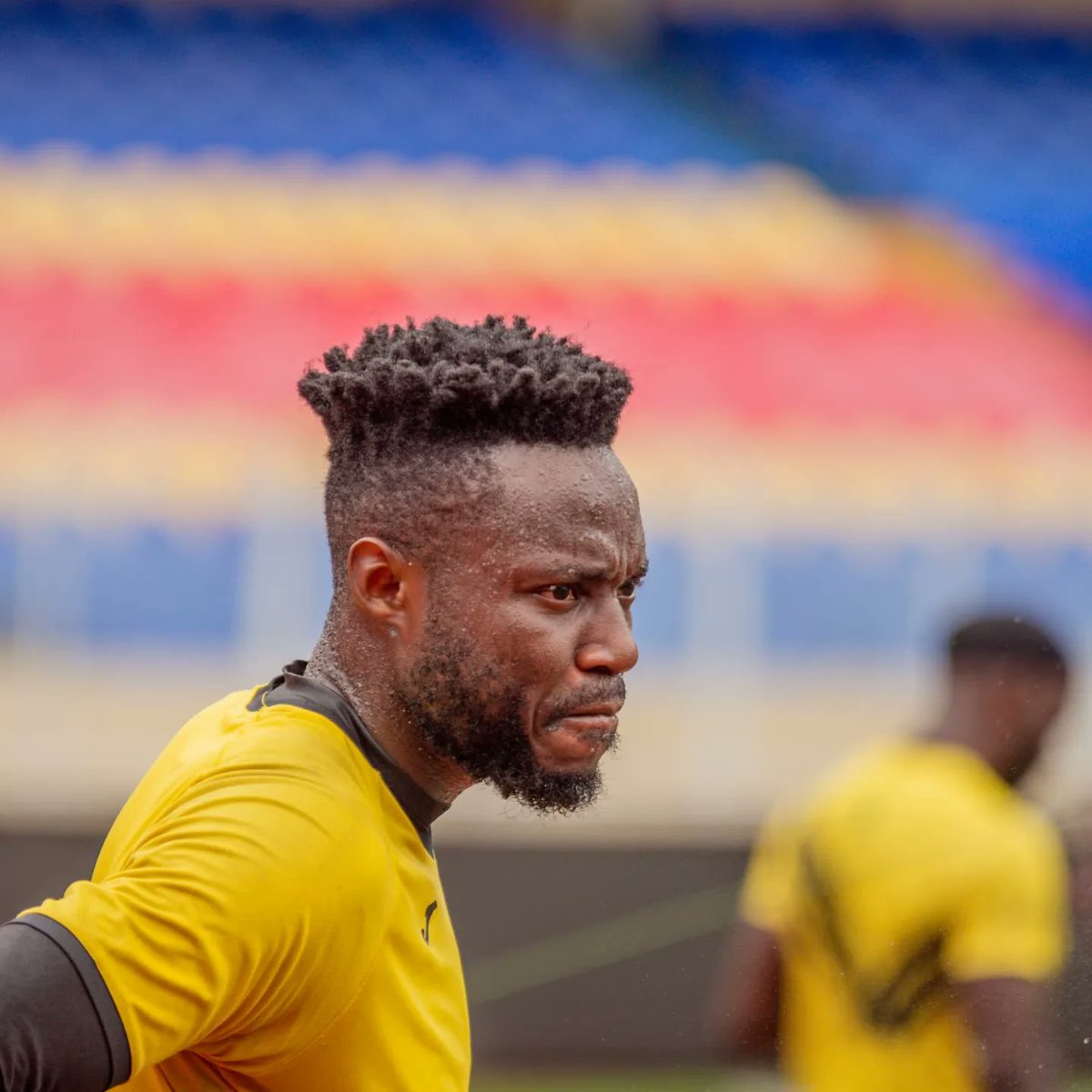 veaofficiel's tweet photo. โฝ Dernier entraรฎnement avant ๐ #CLASSICO
๐ฅ Finaly training before ๐ #ASVitaTPMazembe
#๐๐๐๐๐๐๐๐ #ClassicoCongolais #ASVTPM
#LinafootLigue1๐๐ฅ๐๐ฒ๐๐๐๐ฌ
#๐
๐ด๐ฐ๐๐๐ผ๐พ๐๐ด๐ผ๐ฐ ๐ซถ๐ฟ๐ขโซ https://t.co/0540sKasx8