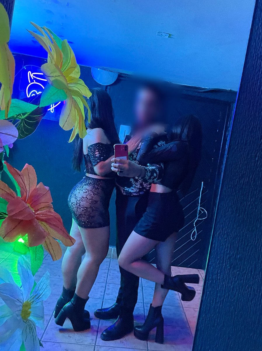 Lilith_Y2121's tweet photo. Anoche me la pasé increíble en @ElMejorClubSW en compañía del mejor par de tauros ♉️♉️ @Mel_DeVicio y @Kinkyvicio 🔥✨ https://t.co/TRIwkkoOqk