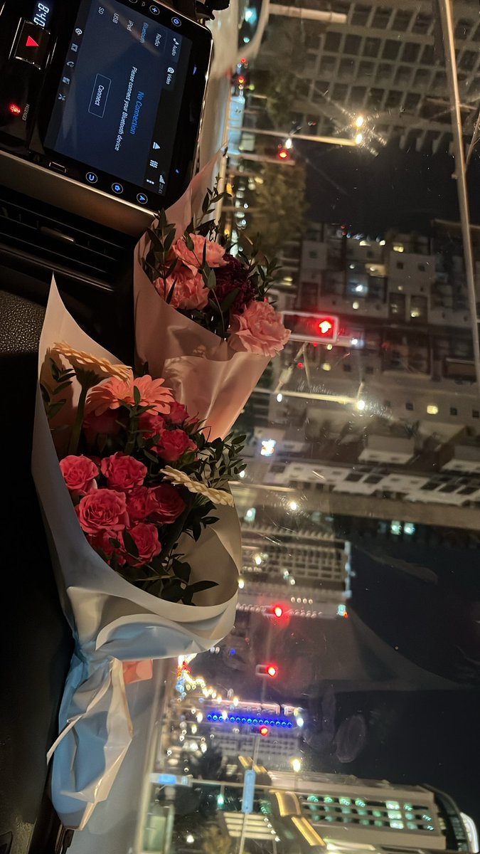 Af15N's tweet photo. يـاشبيّه الوَرد مِن بين الزَهر 💕 https://t.co/IKvUK8YLaY