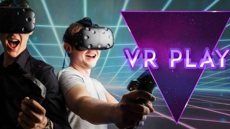 The Oculus Quest #VR headset is an accessible way to experience everything virtual reality has to offer @VictoriaVRcom! 
The self-contained system is also the very first of its kind.💫🚀

#VictoriaVR $VR #VisionPro
 #AppleVR #Oculus #AI #VirtualReality #Metaverse #CQB #COBArena