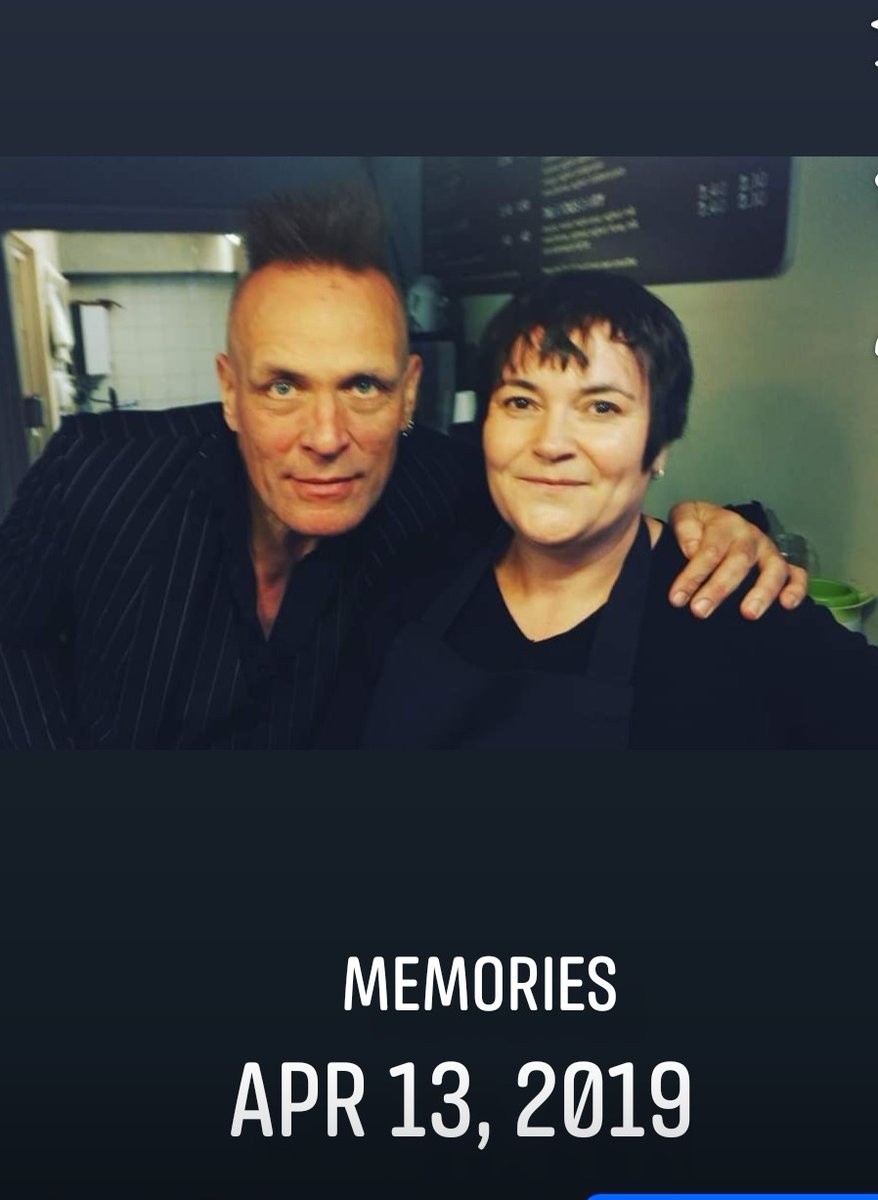 12CannonSt's tweet photo. A visit from John Robb having breakfast... 5 years ago today. https://t.co/XYpFzRO8HY