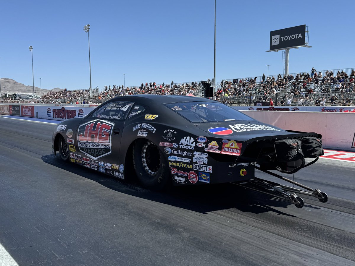 The finals are set for the Pro Stock @MissionFoodsUS #2Fast2Tasty Challenge at the #Vegas4WideNats! 

Jeg Coughlin Jr • @troycoughlinjr • @DallasGlenn660 • Aaron Stanfield