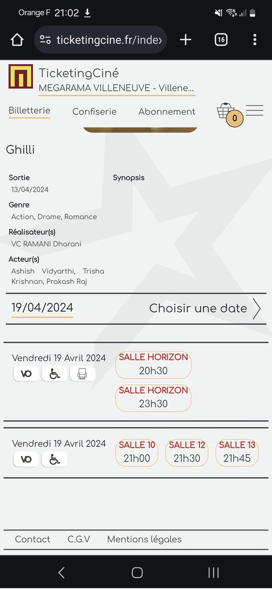Simran_Thamizh's tweet photo. 2eme salle horizon ouverte pour 23h30 #Ghilli https://t.co/NRovImt51n