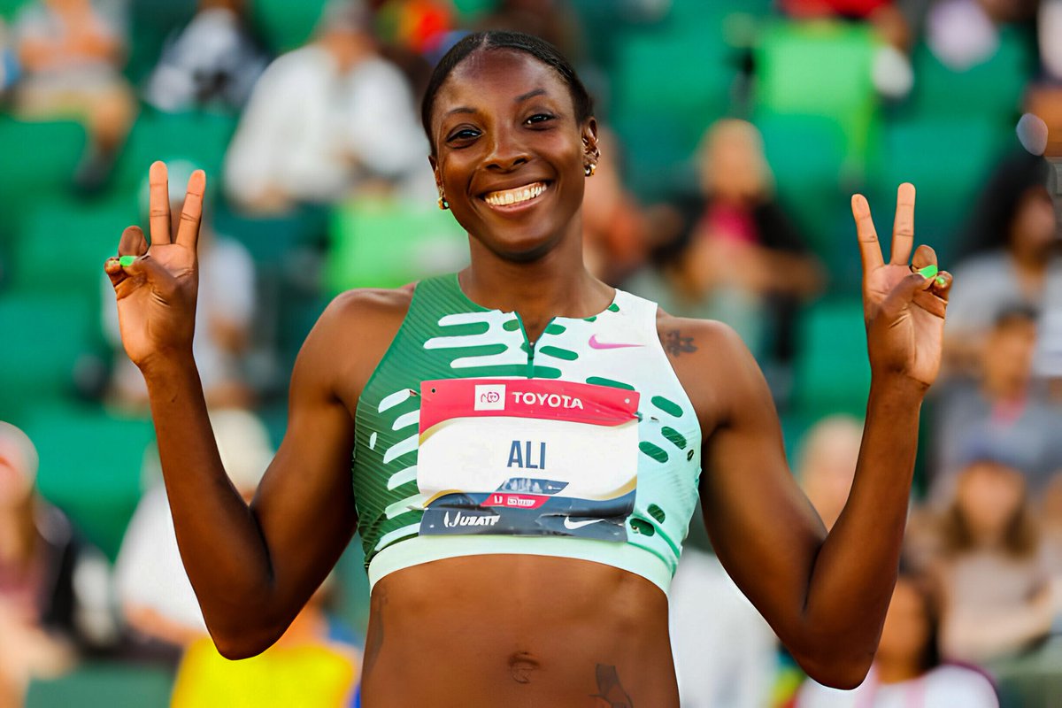 12.44s!!😳🔥 World Lead ☑️ Nia Ali 🇺🇸 ran an amazing race in the women's 100mH final at the Tom Jones Invitational in Florida, clocking 12.44s (-0.8) to win! She got a rebound over Tonea Marshall 🇺🇸 who came really close to her PB in 12.45s and Christina Clemons 🇺🇸 in 12.51s.