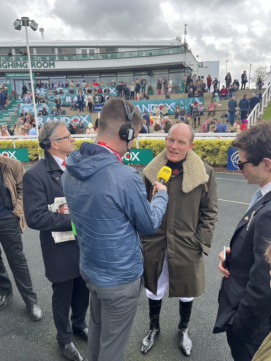 Had a blast at Aintree for The Grand National. The @5liveSport on and off air teams both there and in Salford are amazing, makes it so much easier.