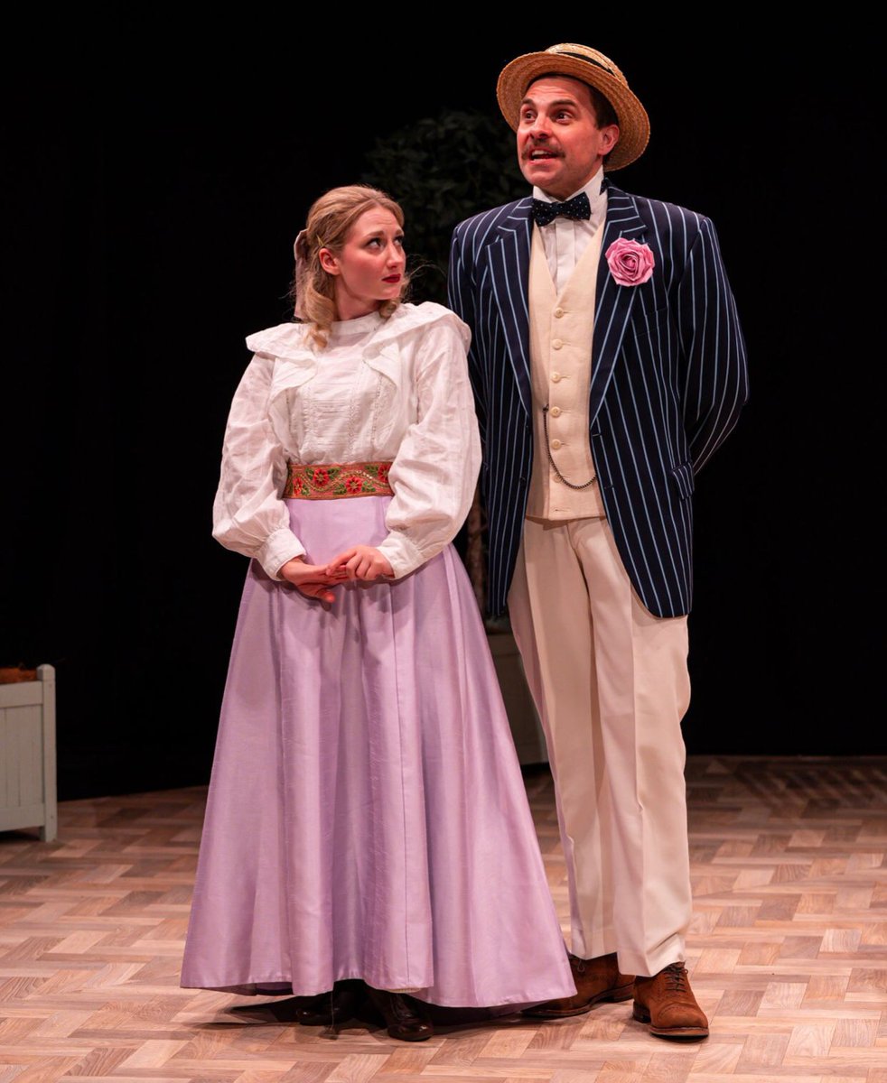 Our tour for #theimportanceofbeingearnest  <a href="/HangFireTheatre/">HangFireTheatre</a> is now well and truly underway! We do brush up well don't we? 👜 <a href="/LaurenWaine_/">Lauren Waine</a> <a href="/AndertonJacob/">Jacob Anderton</a> <a href="/JamieBrownNE/">Jamie Brown</a> <a href="/jackiemrsgypsy/">jacquelinephillips💙🍏</a>