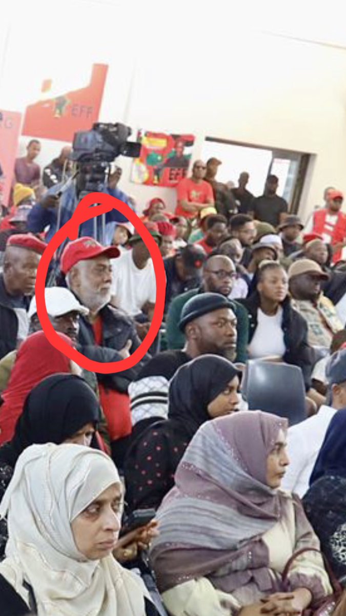 Neo_Beeste's tweet photo. @goolamv And here's an Indian man also sitting amongst black people. 🥱 https://t.co/H6gAD0Q63I