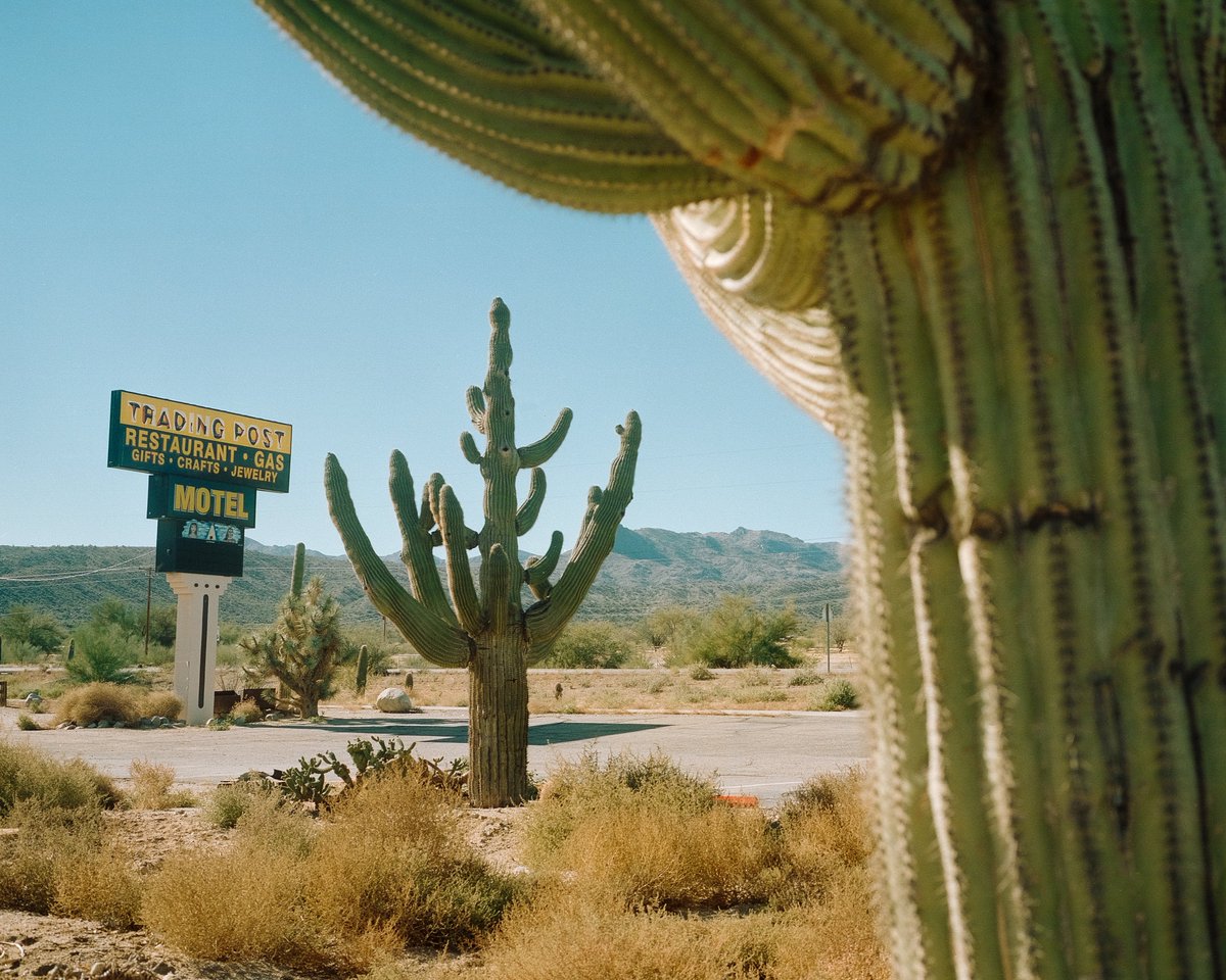 takeuchifilm's tweet photo. The American Southwest https://t.co/DhOmzYAZVW
