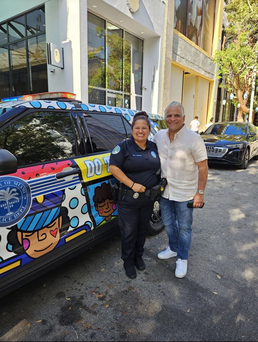 My visit to the Miami Design District started with an opportunity to catch up with this amazing officer and Police Explorer role model. Congratulations to her and the MPD Explorers for taking the top honor at the recent multi-agency competition! You make us proud. 💙