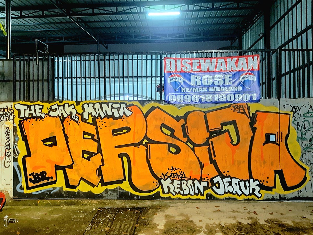 fahrulrozi___'s tweet photo. PERSIJA
the Jakmania Korwil Kebon Jeruk, JB12.

#JakartaGraffiti #Persija #theJakmania #RepublikKebonJeruk #JB12 https://t.co/xyYOgxwlcw