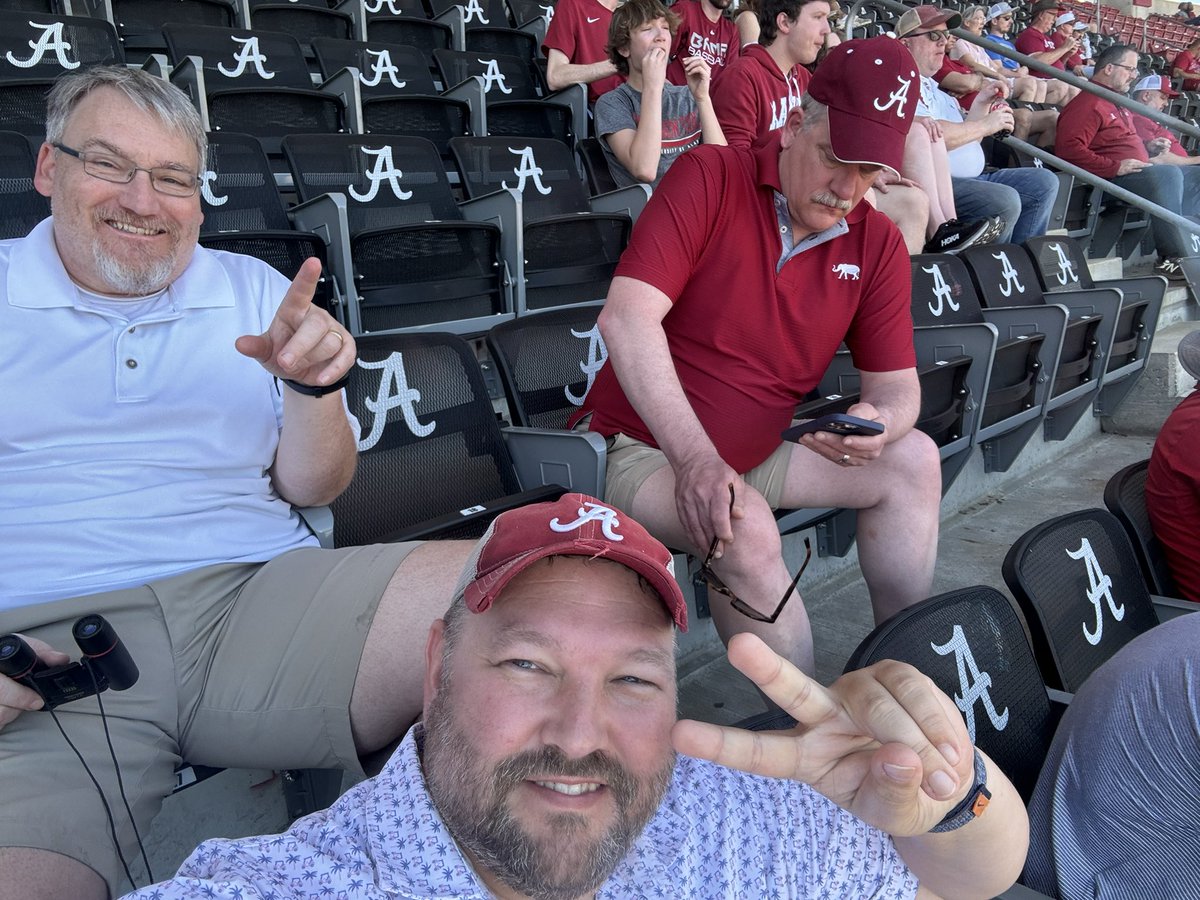 ClintyfromTx's tweet photo. #Rolltide https://t.co/LNEH9gmGsL