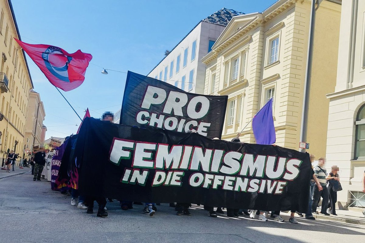 In München gab es heute große, laute und kämpferische Proteste gegen den rechten „Marsch fürs Leben“
#muc1304