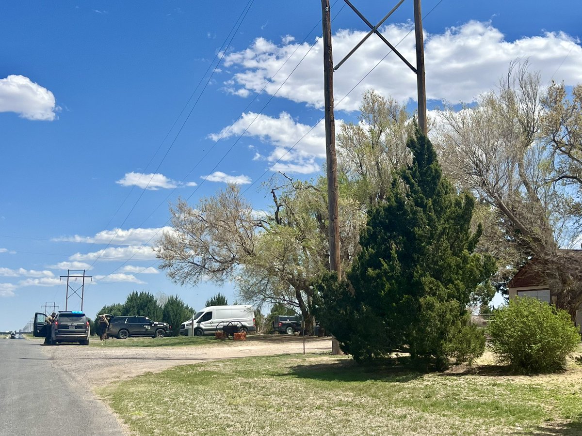 BREAKING: Police activity at the home of Tifany Adams ( grandma). OSBI: - 4 people in custody in Texas county - Charges are pending - Searching a wide area of Texas county for the women - 1 arrested In Texas county 3 in Cimarron #VeronicaButler #JilianKelley