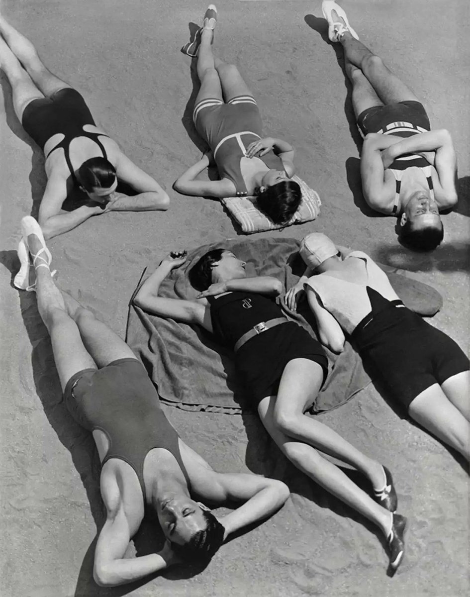 Six Bathers (including Horst) Swimwear by Patou, 1930 •  George Hoyningen-Heune •