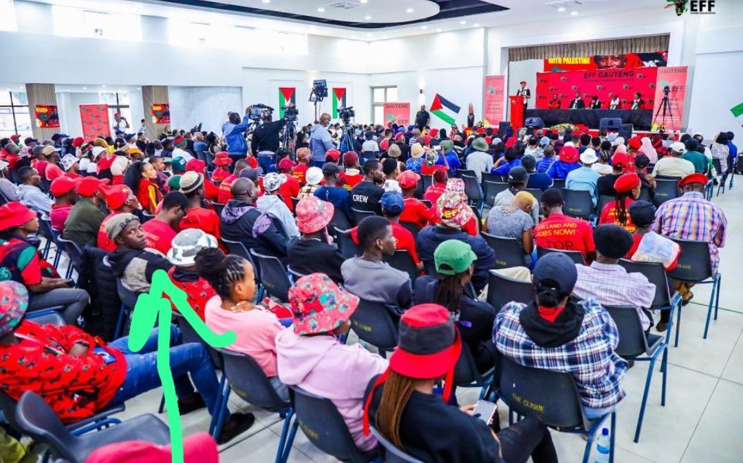 EFF'S closing Rally @Peter mokaba already failed. Malema will have to bus people from all provinces. @JosseyButhane is showing EFF Limpopo Flames