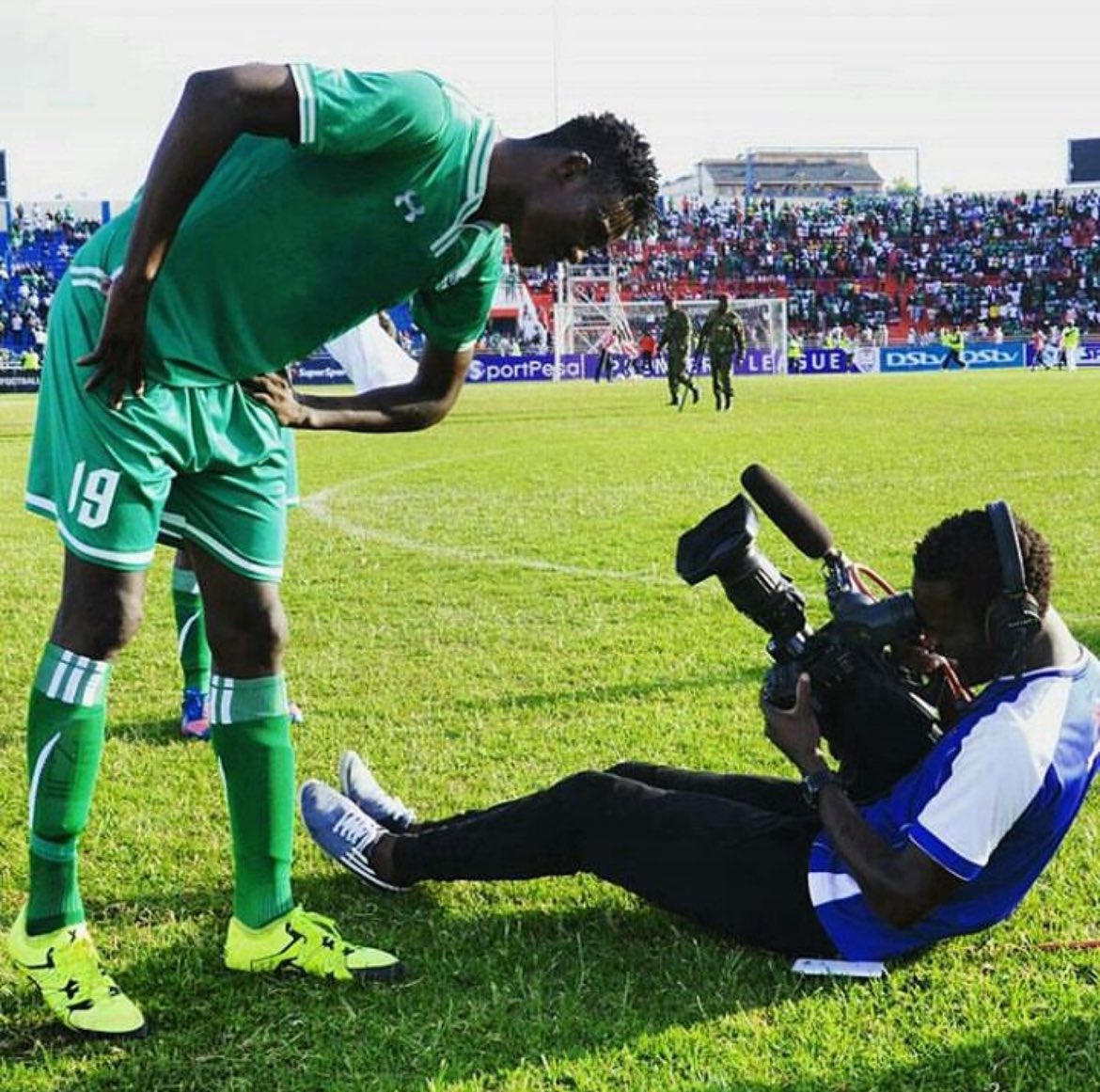The last time I covered @OgadaOlunga was in 2015, he’d won the KPL title unbeaten with Gor Mahia. We would go separate ways in search of career growth until 9 yrs later today, when I covered him again. Looking back, God’s been great, we have all grown.
