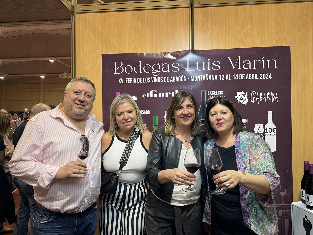 ¡Todo un éxito! La Feria de los Vinos de Aragón, en Montañana, se supera cada año. Ya van XVI ediciones. Un gran trabajo de la organización y de la alcaldesa de Montañana, Mariví Berrueta.