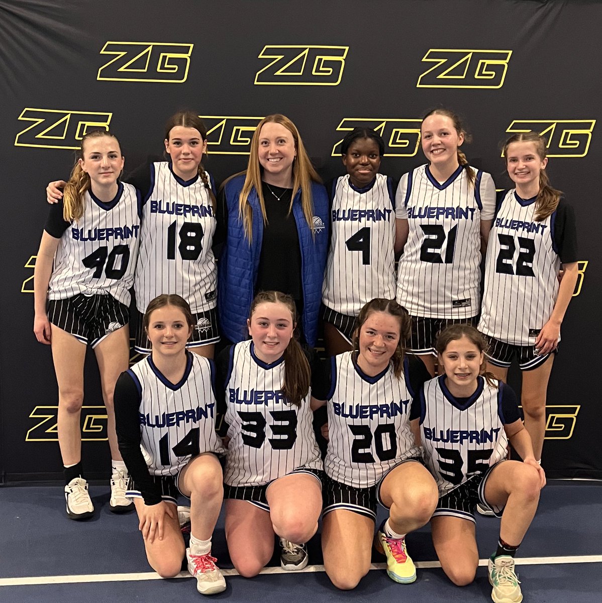 @BlueprintBasket has 🔥 chemistry to clutch up the dub today!! #ZGQueen 👑 What an incredible team effort by these young ladies!!