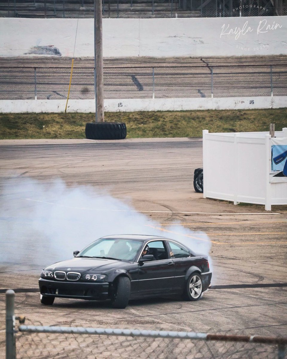 KaylaRainPhotos's tweet photo. It's that time of year again !!
•
•
•
•
#driftcar #drifting #carworld #driftcommunity #driftphotography #driftlife #canonphotography #canonr50 #carswithoutlimits #carculture #bmwdriftcar https://t.co/onnMsOGyhF