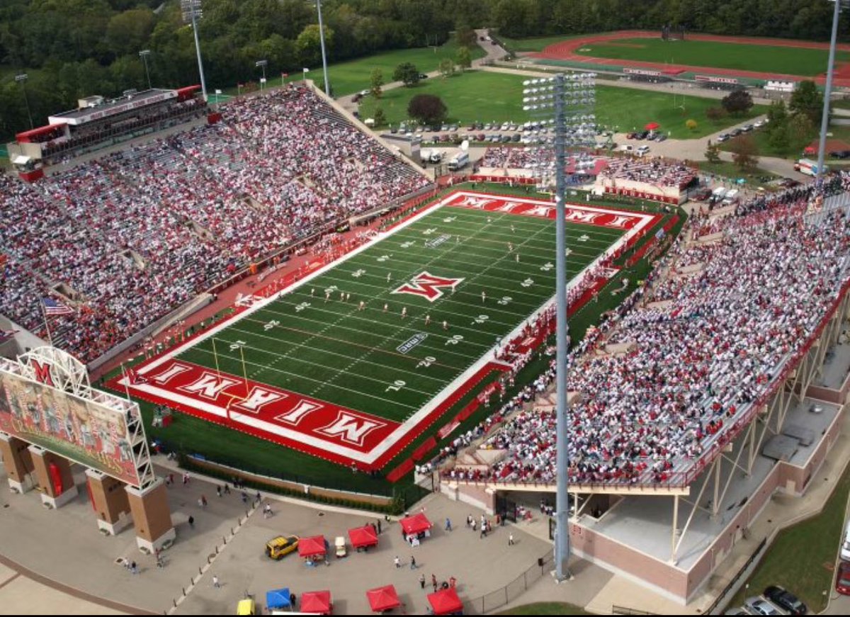 Geno Seets (@genoseets) on Twitter photo After a GREAT conversation with <a href="/Martin_Miami_HC/">Chuck Martin</a> I am BLESSED to receive an offer from Miami University!!! <a href="/DBCoachWhite/">Mitch White</a> <a href="/WRTreezy/">Roy Roundtree</a> <a href="/A_Ragland14/">Gus Ragland</a> <a href="/CoadyKeller1/">Coady Keller</a> <a href="/TheD_Zone/">The D Zone</a> <a href="/AllenTrieu/">Allen Trieu</a> <a href="/adamgorney/">Adam Gorney</a> <a href="/MohrRecruiting/">Brian Mohr</a> <a href="/SWiltfong_/">Steve Wiltfong</a> <a href="/CoachFahr/">Coach Fahr (James 1: 2-4)</a> After a GREAT conversation with <a href="/Martin_Miami_HC/">Chuck Martin</a> I am BLESSED to receive an offer from Miami University!!! <a href="/DBCoachWhite/">Mitch White</a> <a href="/WRTreezy/">Roy Roundtree</a> <a href="/A_Ragland14/">Gus Ragland</a> <a href="/CoadyKeller1/">Coady Keller</a> <a href="/TheD_Zone/">The D Zone</a> <a href="/AllenTrieu/">Allen Trieu</a> <a href="/adamgorney/">Adam Gorney</a> <a href="/MohrRecruiting/">Brian Mohr</a> <a href="/SWiltfong_/">Steve Wiltfong</a> <a href="/CoachFahr/">Coach Fahr (James 1: 2-4)</a>