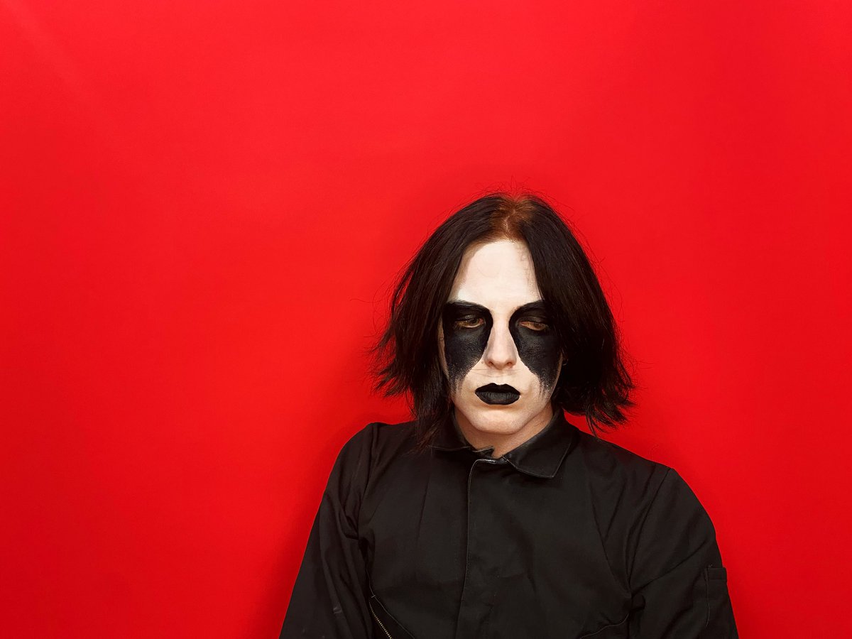 Thank you all for the support on the new tune. 
As always, I love you.. 🏴🖤