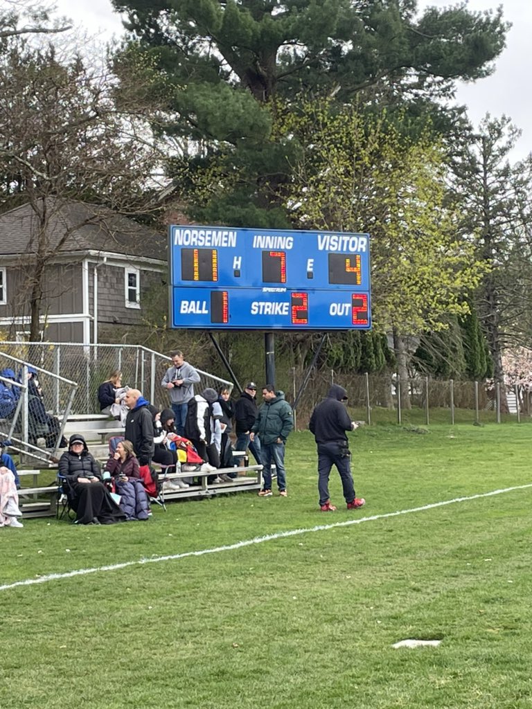 Demarest Softball defeats Midland Park 11-4 in an independent matchup. @NJScom @VarsityAces @BigNorthConBNC @NVRHS_NJ @BSabatiniNVD @