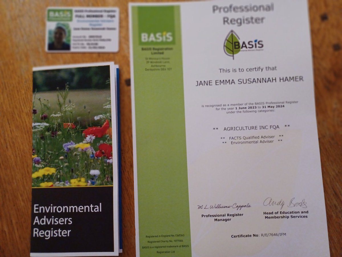 Emma Hamer🏴󠁧󠁢󠁷󠁬󠁳󠁿🇬🇧🐞🌱🍓🍏🍾🥂🏉🚜 tweet media