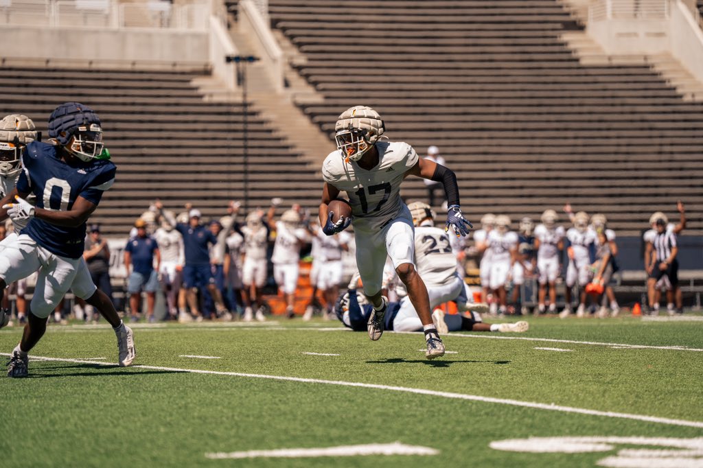 UTEPFB tweet picture