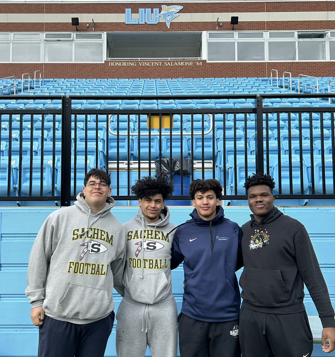 Greg Lauri tweet media