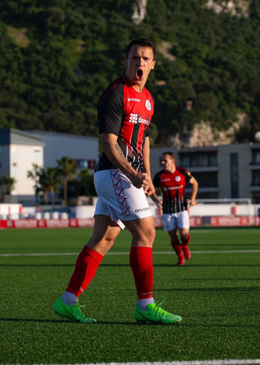 LincolnRedImps's tweet photo. FT: 6-0 vs @College1975FC 

Goals from @HoskunTemeuzkov, @Liamwalker_10, @CasciaroLee, @NanoGM21, @Juanfri_9 and Juampe wrap up an easy win 🔥

Next up is the Rock Cup final on Wednesday against @EuropaFC 🏆 https://t.co/GxzZkN1dUM
