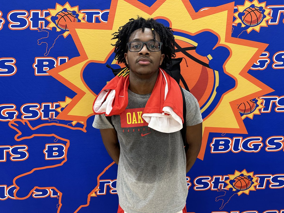 BIG SH🏀TS tweet media