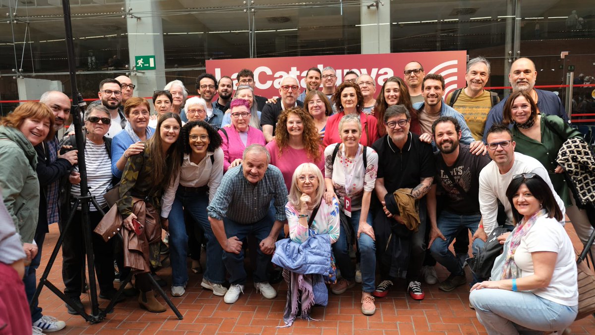 Els Comuns hem donat el tret de sortida: tenim les propostes per a la Catalunya del futur. Amb la gran Jessica Albiach i en Lluís Mijoler al capdavant, estem preparades per governar defensant els serveis públics, el treball digne i una ferma lluita contra el canvi climàtic 💚💜