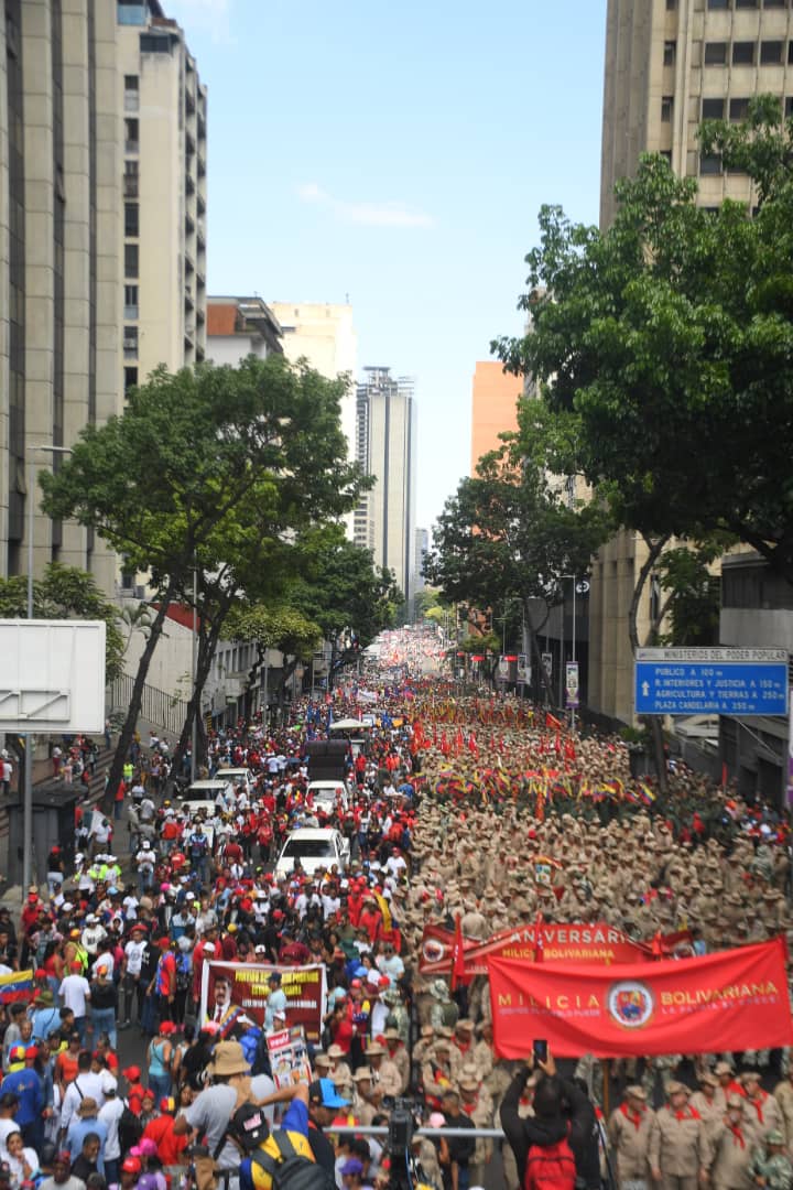 🇻🇪 Pdte. @NicolasMaduro afirmó que el 13 de Abril fue el Día de la insurrección cívico-militar que rescató a Chávez y devolvió a la Patria el hilo constitucional. #Todo11TieneSu13