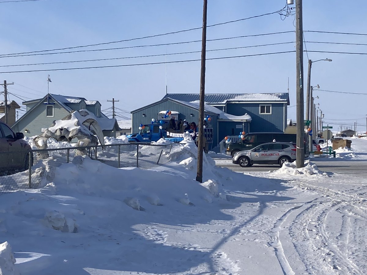 In the Alaskan North Slope with my good 🇨🇦 colleague @robertdsinclair who said: ”It’s not that cold”.