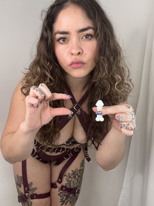 May be your dick is too tiny for me?😈👿 https://t.co/AVBhRbK8on<a href="/tag/tongue"class="tags"><span>#tongue</span></a><a href="/tag/blowjob"class="tags"><span>#blowjob</span></a><a href="/tag/wetpussy"class="tags"><span>#wetpussy</span></a><a href="/tag/hairypussy"class="tags"><span>#hairypussy</span></a><a href="/tag/tongu"class="tags"><span>#tongu</span></a>