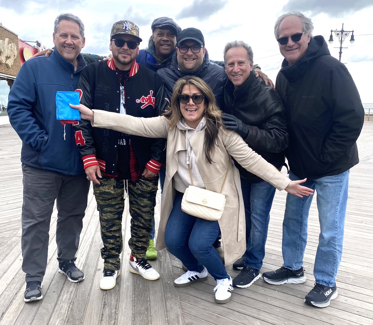 Remembering the great @nypostsports photographer, Anthony Causi. Today marks 4 years since we lost our beloved friend to Covid. Romina Causi invited us to Coney Island for a huge get together which included releasing signed balloons into the sky. Love you forever, Anthony,