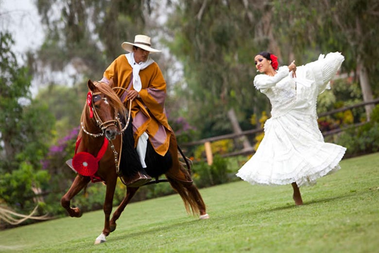 Hay una fisión de culturas en la #Hispanidad que nos hace únicos y; muchas veces no sabes si estas en España o el Virreinato del Perú.