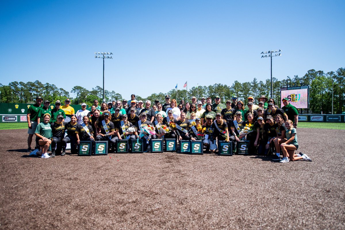 LionUpSoftball tweet picture