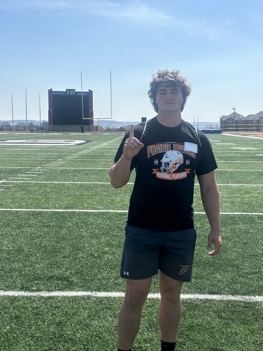 Thebigjc06's tweet photo. Had a great junior day visit with @DubuqueFootball today! Thanks to @CoachShep3 for inviting me out! @crpfootball https://t.co/2jfSAiJlJE