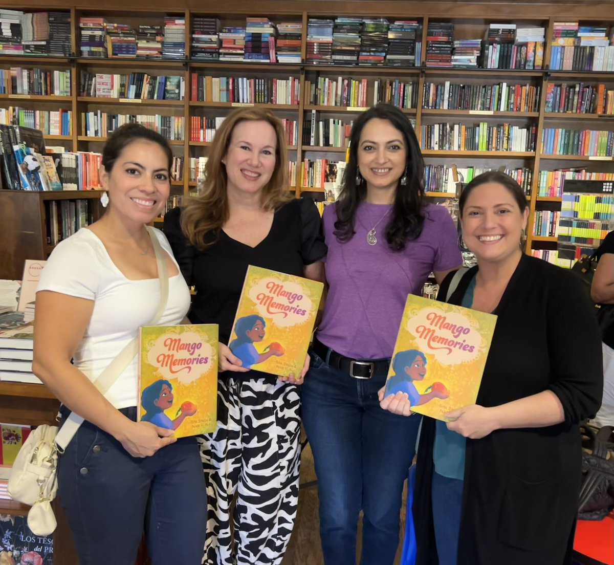 SAMarRodriguez's tweet photo. A wonderful afternoon spent with author friends and my @SCBWI_Florida critique group celebrating the launch of @sitawrites beautiful new picture book, MANGO MEMORIES. ❤️🥭💛
#childrensbooks #kidlit https://t.co/cCA7ZKWzwU