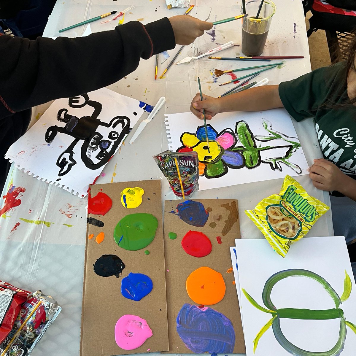 The Think Together team at Magnolia Science Academy hosted a Family Paint Night! 🖌 Creativity sparked and family bonds grew closer as students and their families created their very own masterpieces. 🌈✨ @MagnoliaSchools #art #familynight #paintnigh