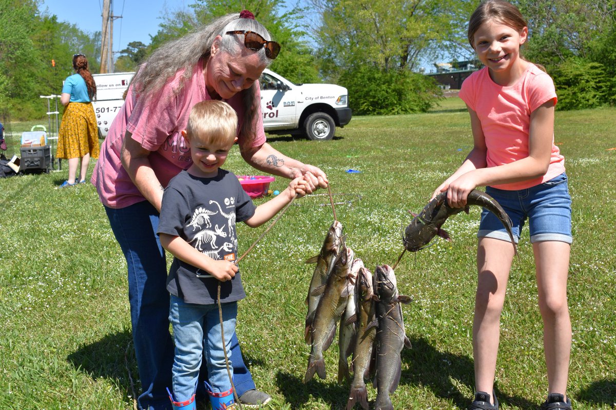 Thanks to Benton, Arkansas Parks and Recreation and Arkansas Game and Fish Commission for hosting this event and thanks to the vendors and donors who made sure we had outstanding food and prizes.

Enjoy these photos from the fishing derby.

#BNPD #BeTheDifference #CommunityFirst
