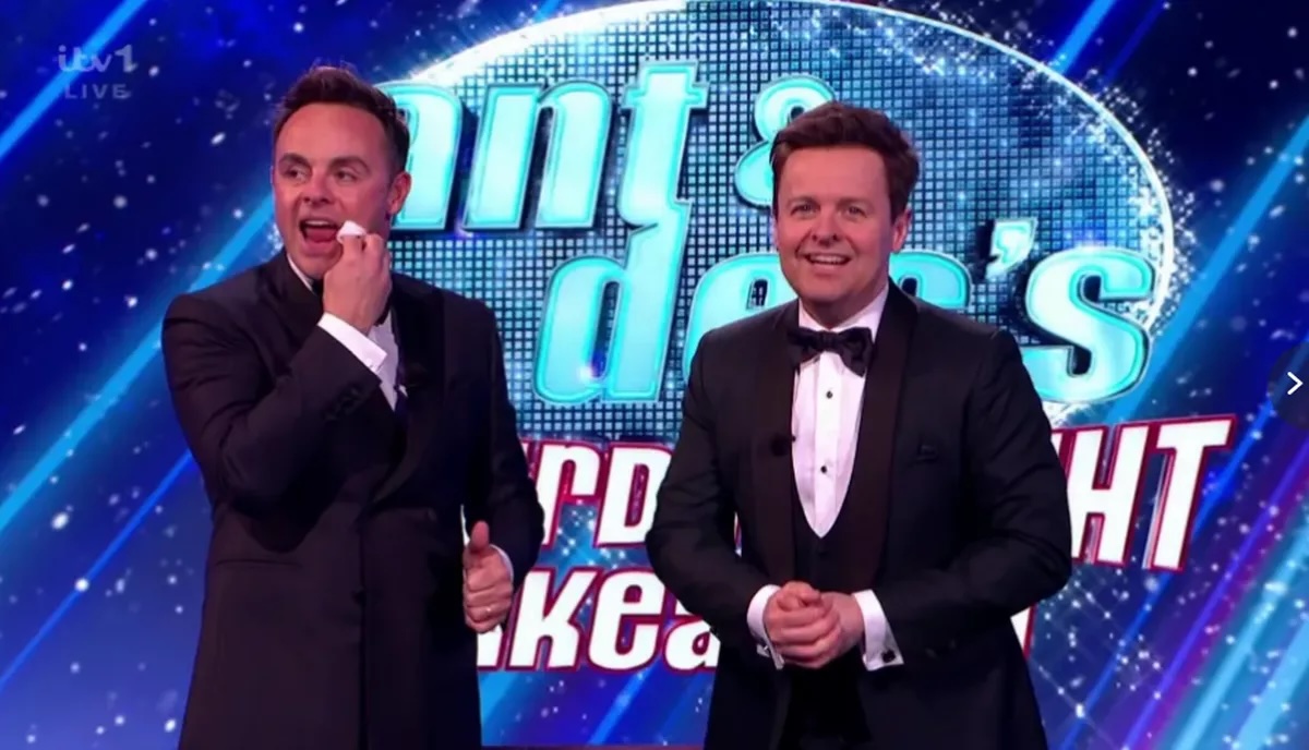 Ant McPartlin suffers bloody injury as Saturday Night Takeaway joke goes wrong ok.co.uk/tv/ant-mcpartl…